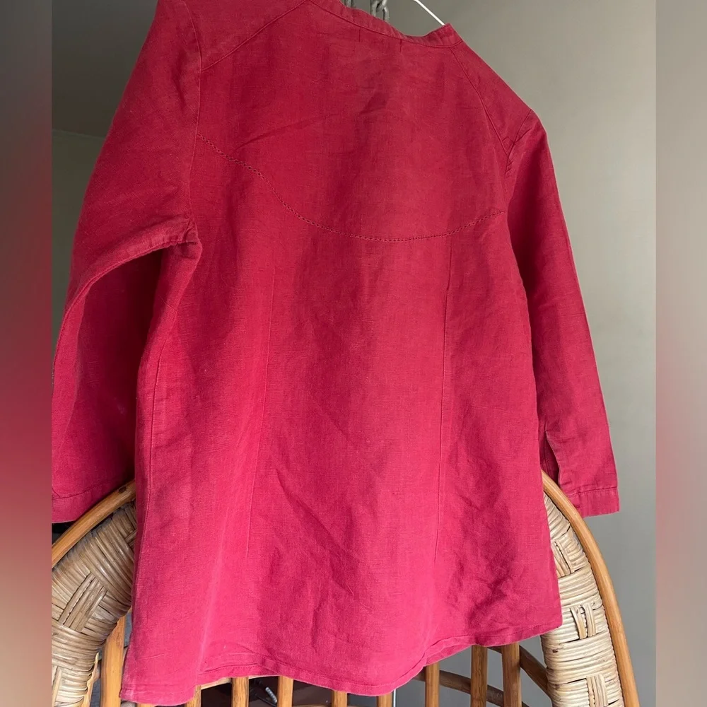 Fab India elegant red linen shirt in Size S, chest upto 34 inches,unique design - Picture 2 of 5